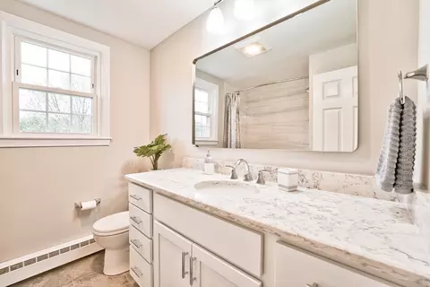Bath - 5 Adrienne Dr, Canton, MA 02021 photo 3 of 4
