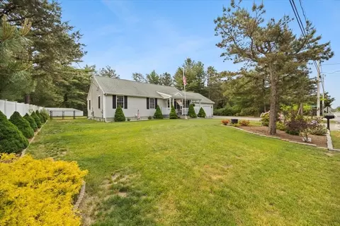 289 Charge Pond Rd, Wareham, MA 02571 photo 4