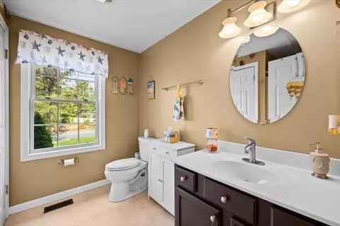 289 Charge Pond Rd, Wareham, MA 02571 photo 12