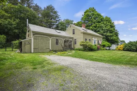 330 S Main St, Orange, MA 01364