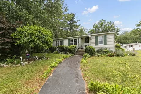54 S Meadow Vlg # -1, Carver, MA 02330