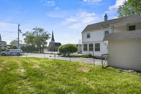 40 E Main St, Webster, MA 01570 photo 24
