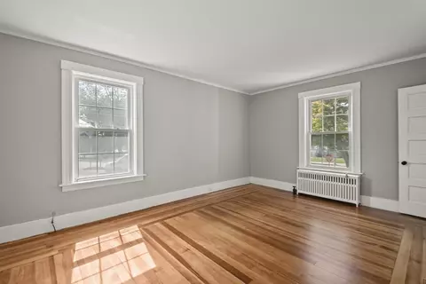 40 E Main St, Webster, MA 01570 photo 10