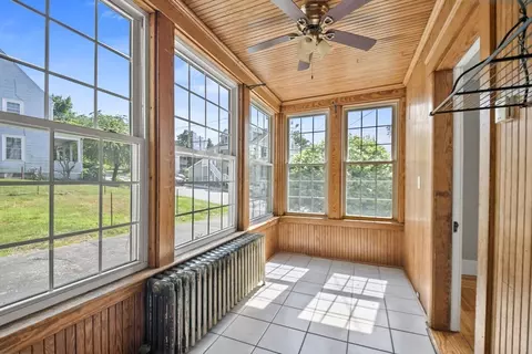 40 E Main St, Webster, MA 01570 photo 8