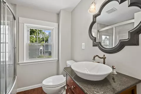 40 E Main St, Webster, MA 01570 photo 16