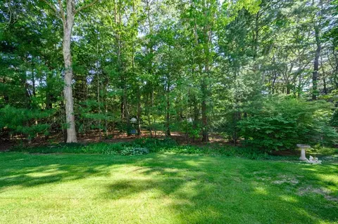 Exterior - 39 Barouche Dr, Marshfield, MA 02050 photo 10 of 10