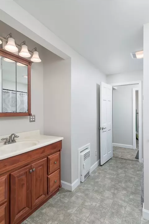 120 Church St, Ware, MA 01082 photo 15