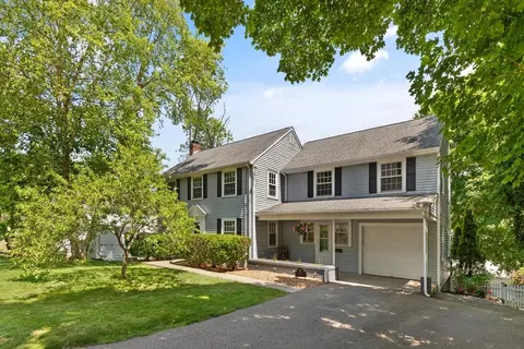 22 Willowdale, Winchester, MA 01890