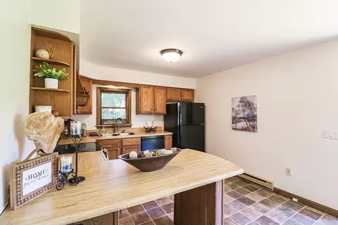 58 Old Belchertown Rd, Ware, MA 01082 photo 10
