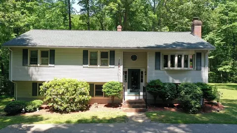 79 Lower Gore Rd, Webster, MA 01570 photo 2