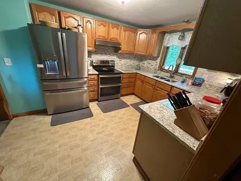 79 Lower Gore Rd, Webster, MA 01570 photo 12