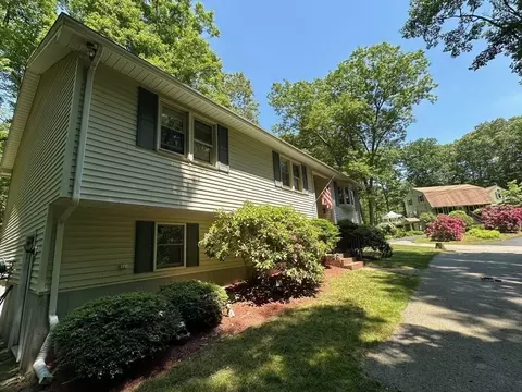79 Lower Gore Rd, Webster, MA 01570 photo 3