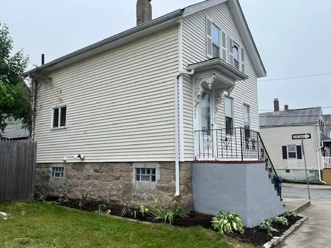 202 Park St, New Bedford, MA 02740