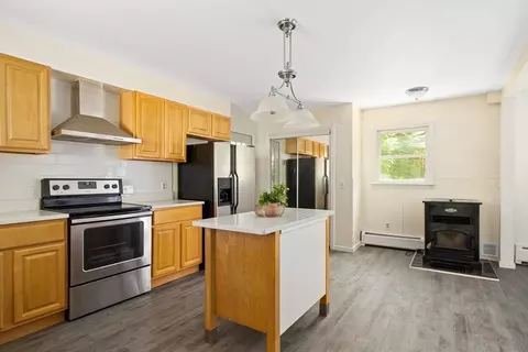 Kitchen - 2 Laurel Rd, Haydenville, MA 01039 photo 5 of 7