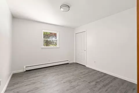 Bedroom - 2 Laurel Rd, Haydenville, MA 01039 photo 4 of 10