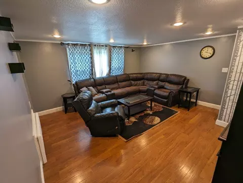 44 Beaudry Ave, Chicopee, MA 01020 photo 12