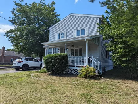 44 Beaudry Ave, Chicopee, MA 01020