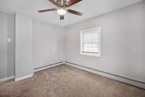 156 Florence St, Springfield, MA 01105 photo 25
