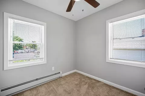 156 Florence St, Springfield, MA 01105 photo 18