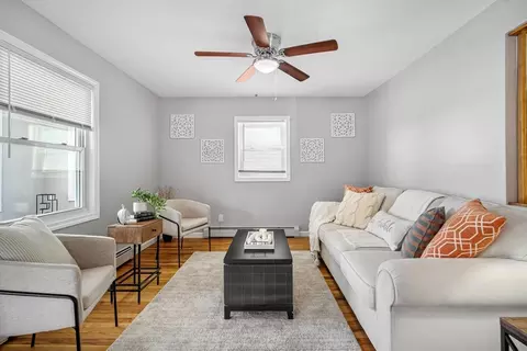 156 Florence St, Springfield, MA 01105 photo 6