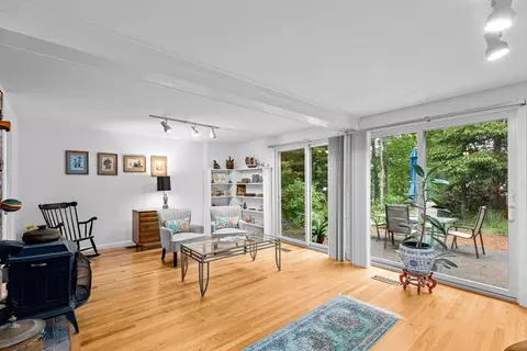 31 Periwinkle Ln, Mashpee, MA 02649 photo 9