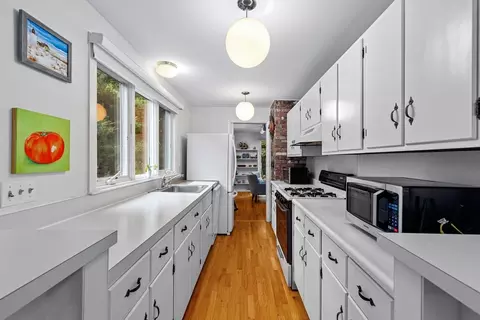 31 Periwinkle Ln, Mashpee, MA 02649 photo 14
