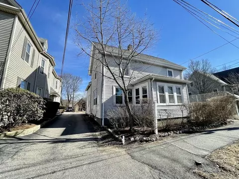 94 Dalby St, Newton, MA 02458