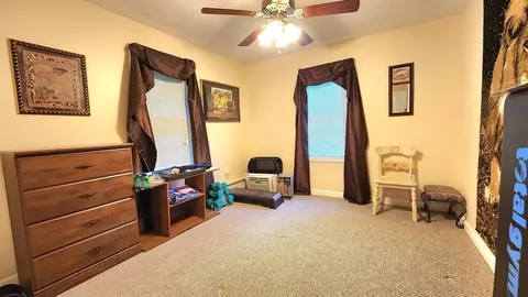 Bedroom - 99 Prospect St, Hardwick, MA 01031 photo 3 of 4