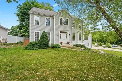 149 Winifred Ave, Worcester, MA 01602