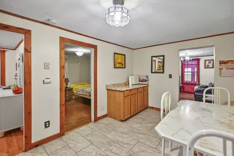 17 Forkey Ave, Worcester, MA 01603 photo 6