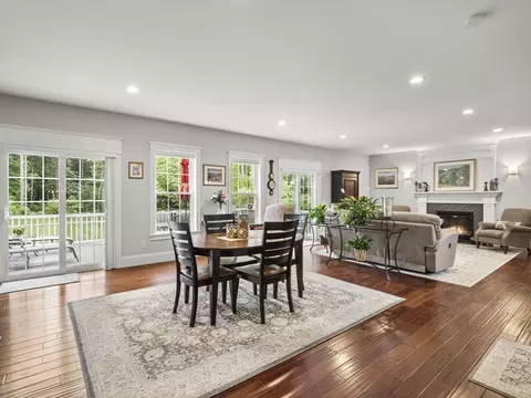 19 Margaret St, Acushnet, MA 02743 photo 3