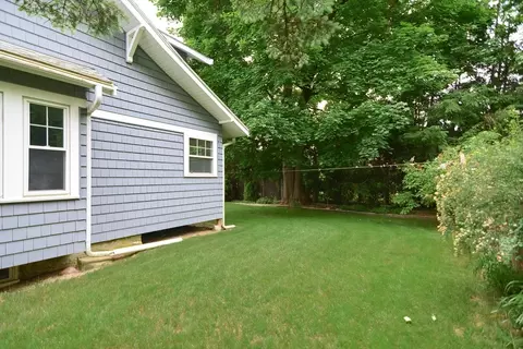 33 Riverside Pl, Walpole, MA 02081 photo 39