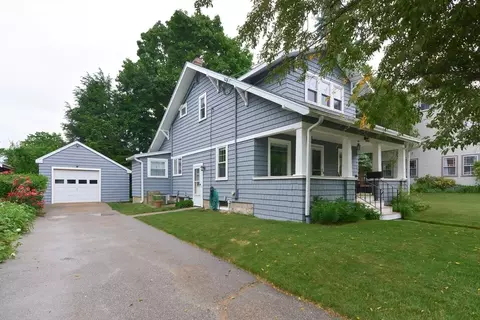 33 Riverside Pl, Walpole, MA 02081 photo 3