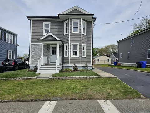 160 Vincent Ave, East Providence, RI 02914