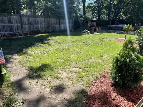 36 Arvilla St, Springfield, MA 01118 photo 7