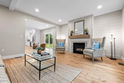 21 North St, Danvers, MA 01923 photo 15