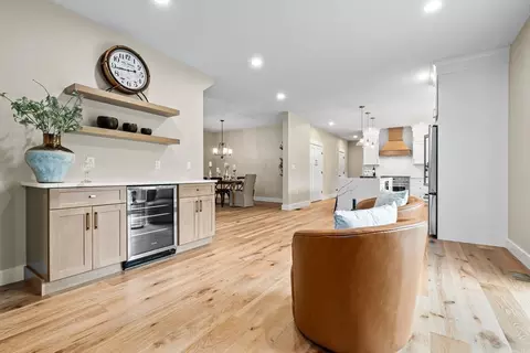 21 North St, Danvers, MA 01923 photo 11