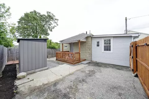 Exterior - 339 Abbott St, Springfield, MA 01118 photo 6 of 7