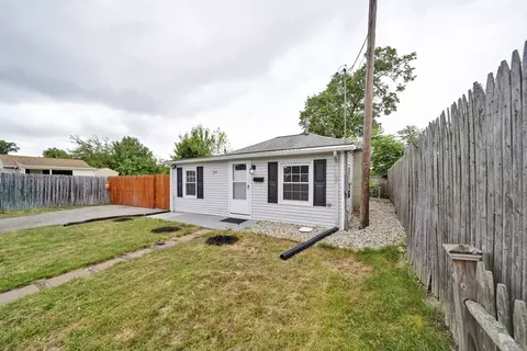 Exterior - 339 Abbott St, Springfield, MA 01118 photo 4 of 7
