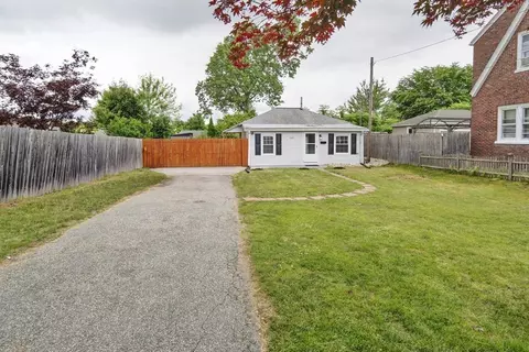 339 Abbott St, Springfield, MA 01118