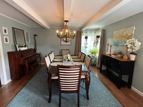 77 8th Ave, Chicopee, MA 01020 photo 10