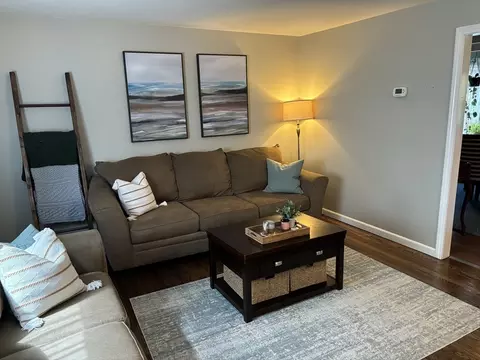 77 8th Ave, Chicopee, MA 01020 photo 12