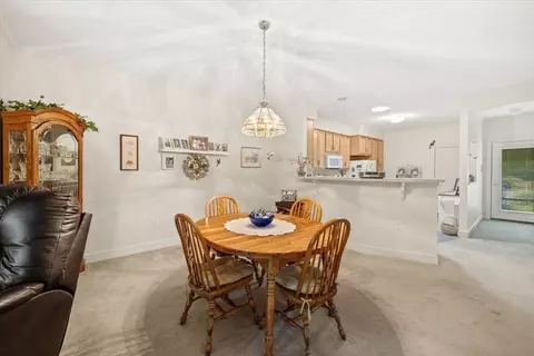 2 Eagles Cir, Berkley, MA 02779 photo 16