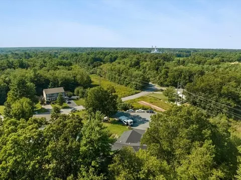 2 Eagles Cir, Berkley, MA 02779 photo 34