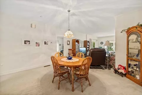 2 Eagles Cir, Berkley, MA 02779 photo 14