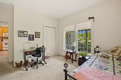 2 Eagles Cir, Berkley, MA 02779 photo 27