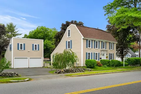 11 Lafayette St, Marblehead, MA 01945