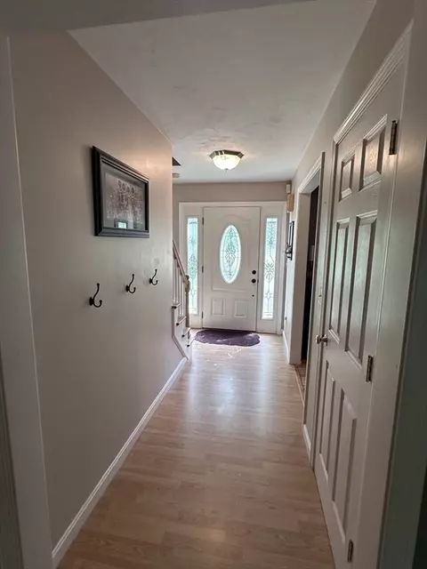 46 Brookside Ave, Webster, MA 01570 photo 4