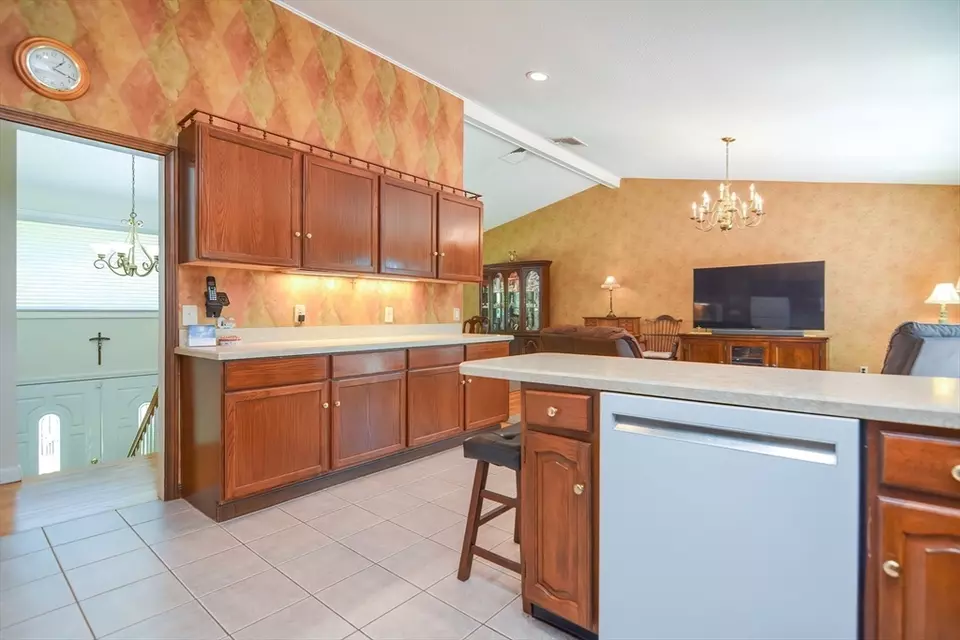 Kitchen - 115 Highcrest Rd, Fall River, MA 02720 photo 3 of 4