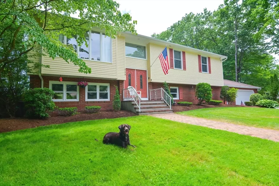 Exterior - 115 Highcrest Rd, Fall River, MA 02720 photo 13 of 14